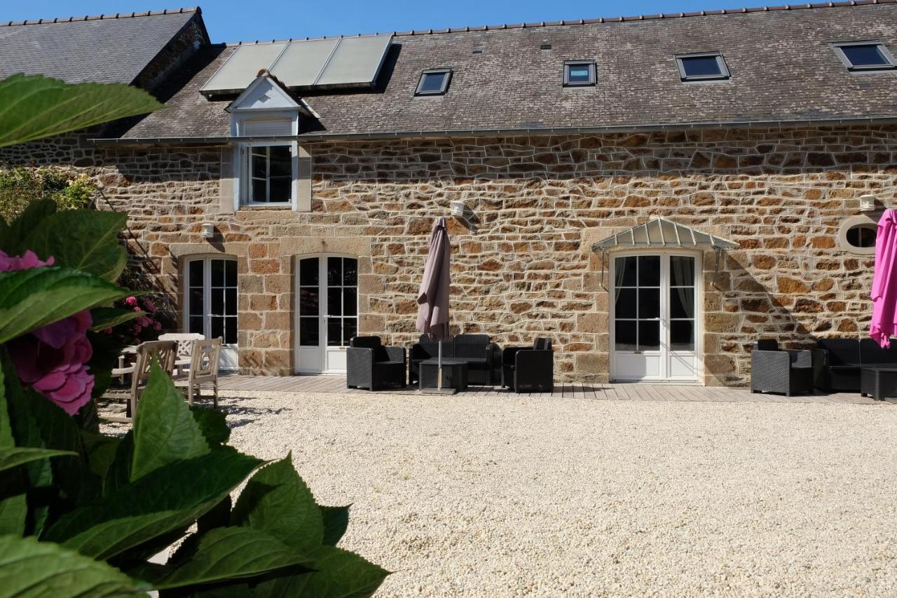Le Logis De Mordreuc Leilighet Pleudihen-sur-Rance Eksteriør bilde